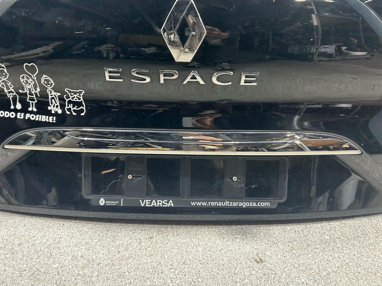 накладка подсветки номера Renault Espace 5 поколение (2015 - 2019) - фото №1