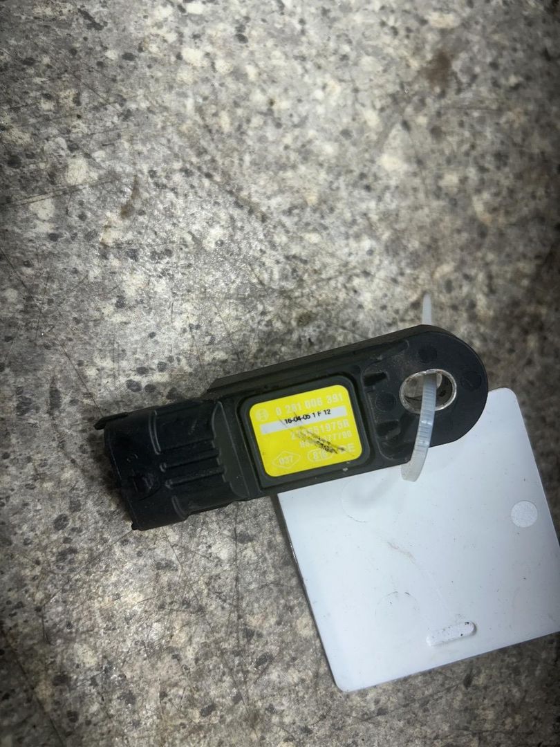 датчик абсолютного давления Renault Espace 5 поколение (2015 - 2019), 1.6 л., дизель, 223651975R - фото №1