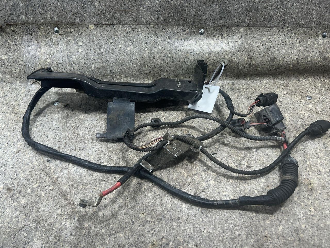 проводка Volkswagen Jetta 6 поколение (2010 - 2015), 1.4 л., гибрид, 5C0971111A - фото №1