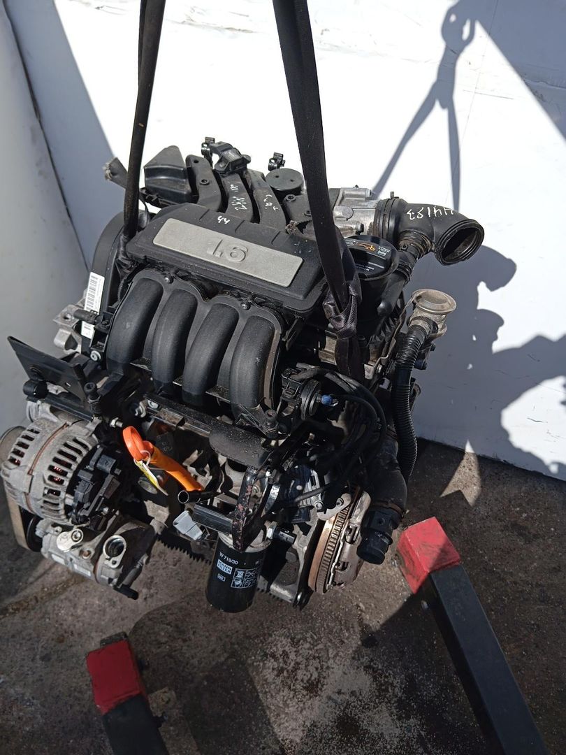 двигатель SEAT Altea 1 поколение (2004 - 2009), 1.6 л., BSE, бензин, МКПП - фото №1