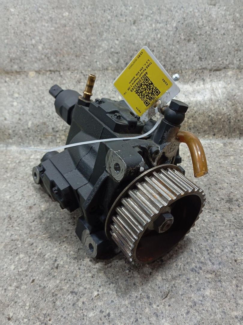 ТНВД Renault Megane 3 поколение (2008 - 2014), 1.5 л., K9K 836, дизель, H8200704210 - фото №1