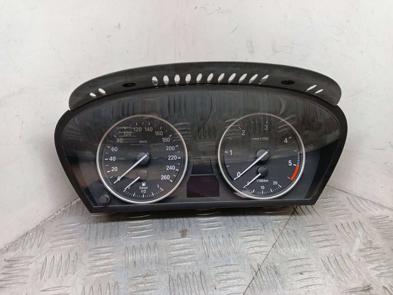 щиток приборов (приборная панель) BMW X5 E70 [рестайлинг] 2011, 3.0 л., N57 D30 A, дизель, sparkling bronze metallic, полный привод, 62109236818, 9236818