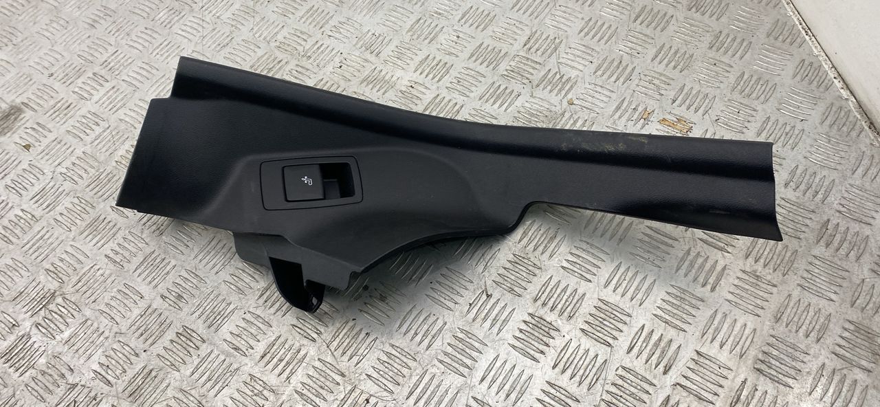 накладка на порог внутренняя BMW X3 G01 2020, 3.0 л., B58 B30 A, бензин, АКПП, brillanteffekt metallic (a90), внедорожник 5 дв., полный привод, правый руль, 7432099 - фото №1