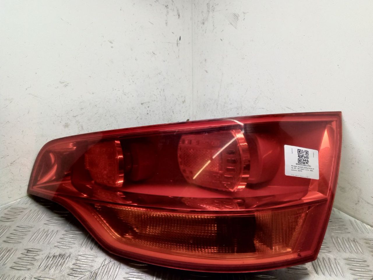 фонарь задний правый Audi Q7 4L 2007, 3.0 л., BUG, дизель, АКПП, полный привод, правый руль