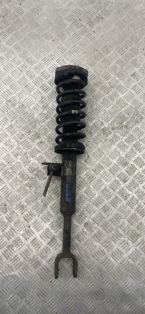 амортизатор передний правый BMW 5 серия F07/F10/F11 F10 2012, 2.5 л., дизель, АКПП, sophistog brillan metall (b90), седан, задний привод, правый руль