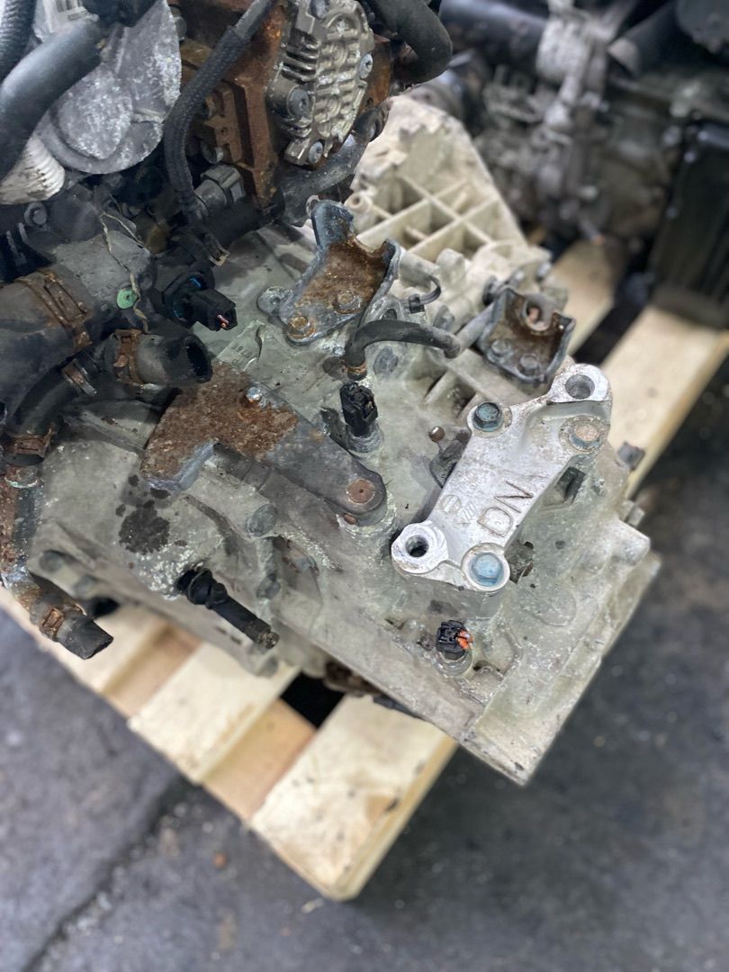 КПП механическая (МКПП) Nissan X-Trail T31 2009, 2.0 л., M9R 760, дизель, МКПП, 32010-JG76E