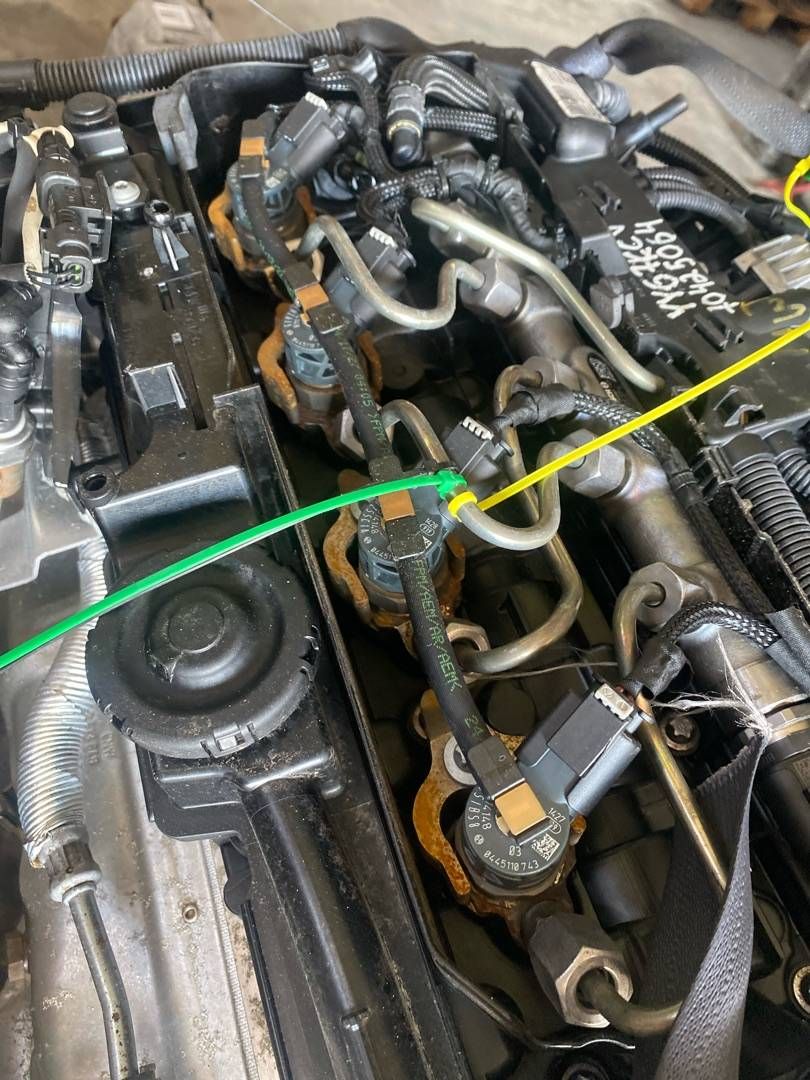 форсунка BMW 3 серия F30/F31 [рестайлинг] F30 2018, 2.0 л., B47 D20 A, дизель, АКПП, седан, 13538514148, 8514148