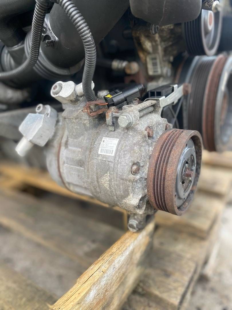 компрессор кондиционера BMW 5 серия E60/E61 E60 2006, 2.5 л., M57 D25 (256D2), дизель, АКПП, седан, 64526917859, 6917859, 7SEU17C