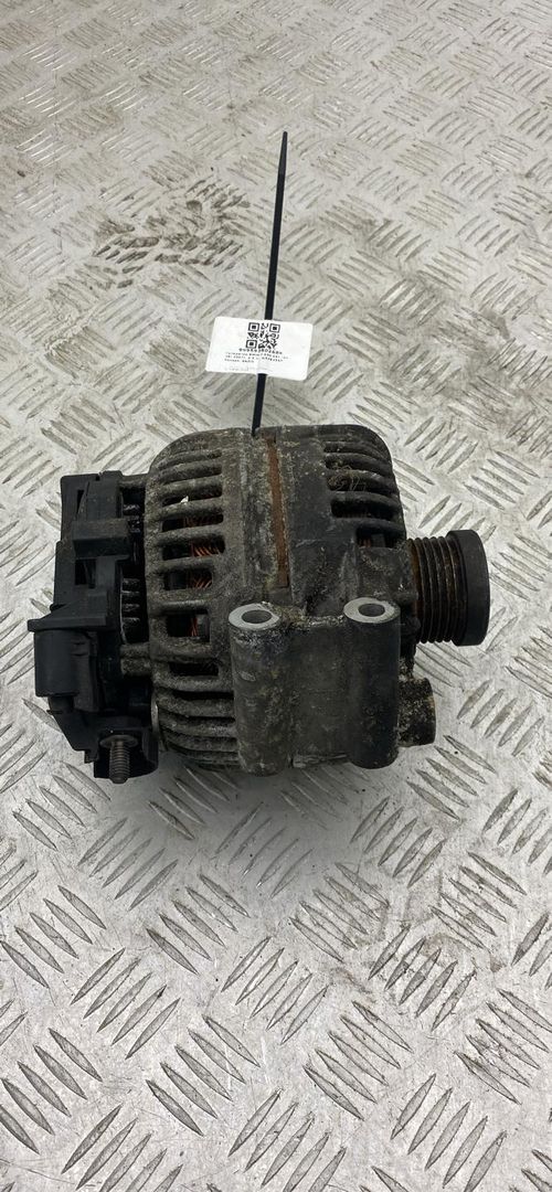 генератор BMW 3 серия E90/E91/E92/E93 2007, 2.5 л., N52 B25 AF, бензин, АКПП, 7542529, 12317542529, 0124525083 - фото №1