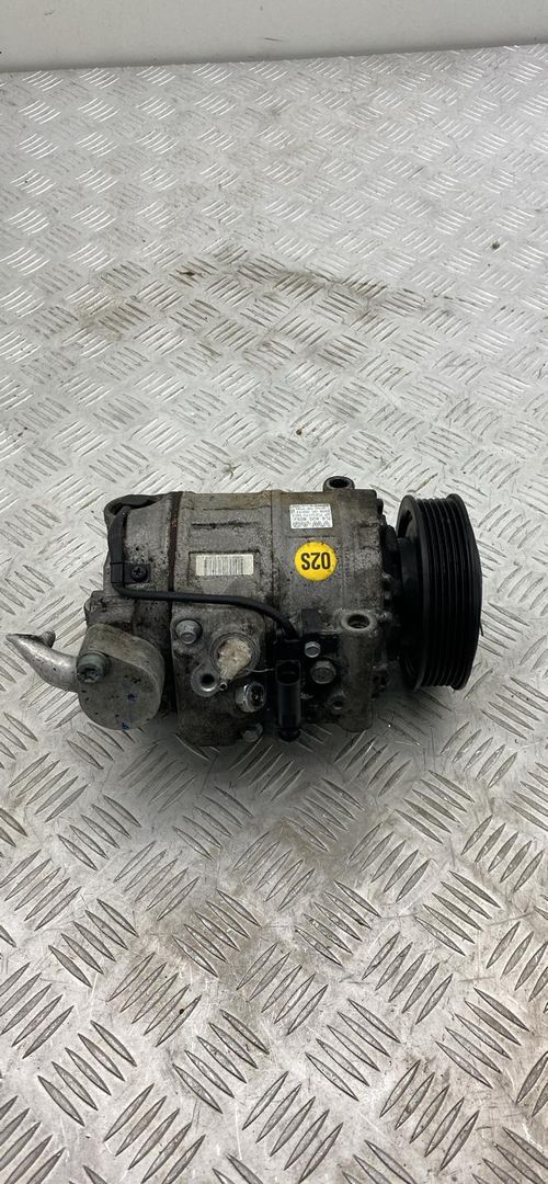 компрессор кондиционера Audi Q7 4L 2007, 3.0 л., BUG, дизель, АКПП, полный привод, правый руль, 7SEU17C, 7L6820803J