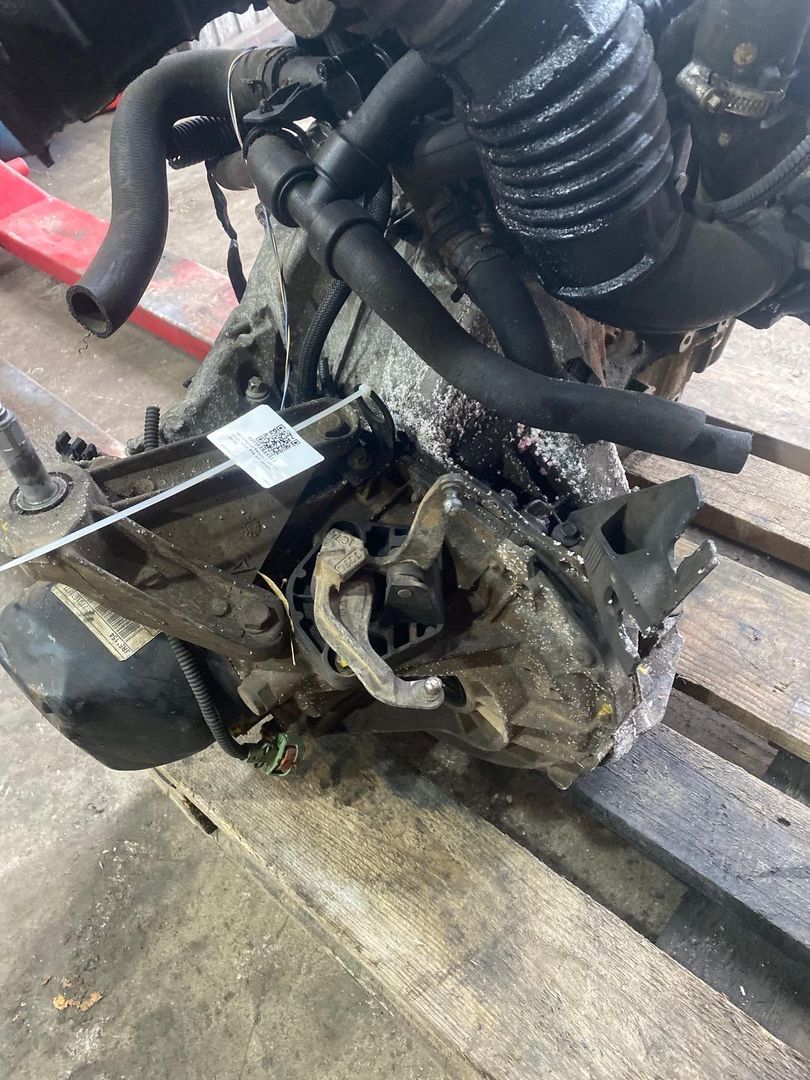 КПП механическая (МКПП) Renault Kangoo 2 поколение 2010, 1.5 л., K9K 800, дизель, МКПП, JR5154, 320103275R, 7711497292, 7701978877
