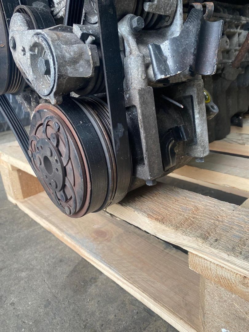 компрессор кондиционера Volvo C30 1 поколение 2007, 2.4 л., D 5244 T8, дизель, АКПП