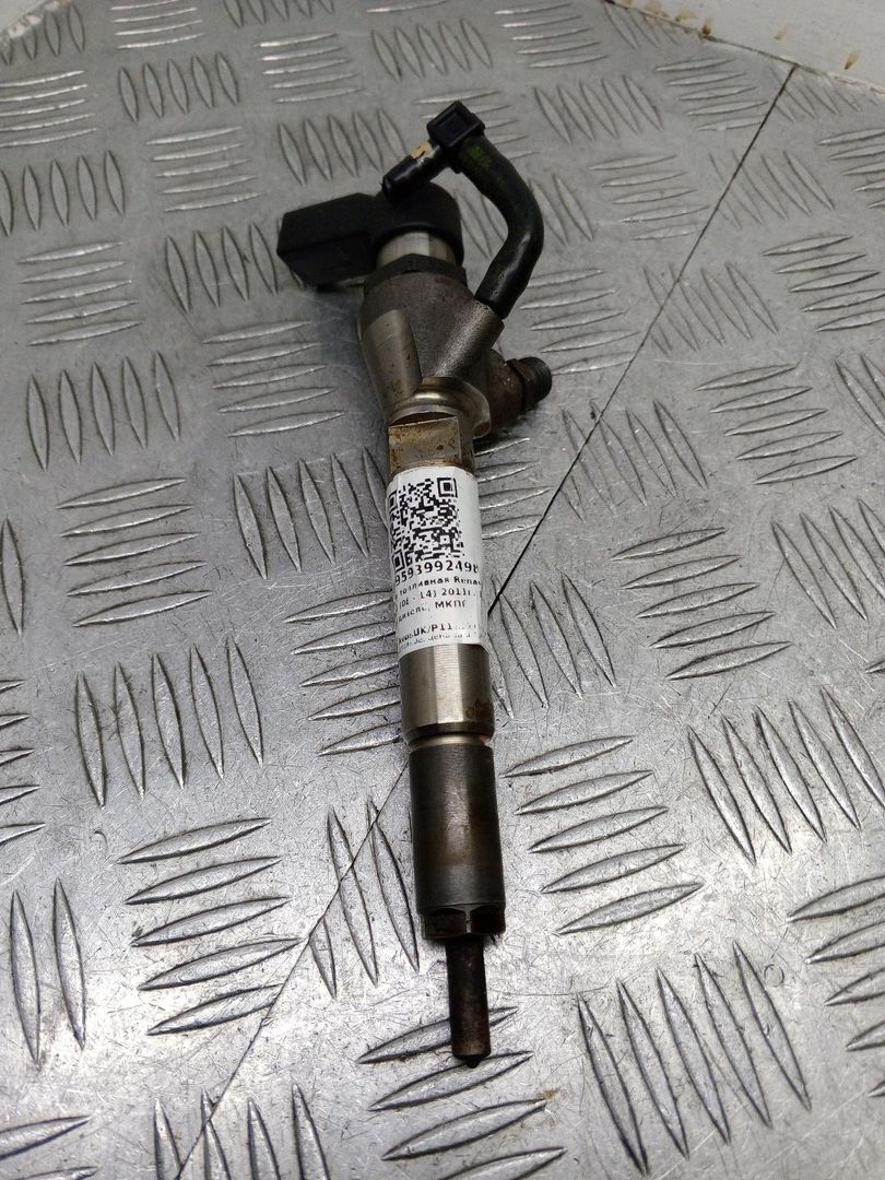 форсунка Renault Megane 3 поколение 2011, 1.5 л., K9K 837, дизель, МКПП, 8200903034, H8200704191 - фото №1