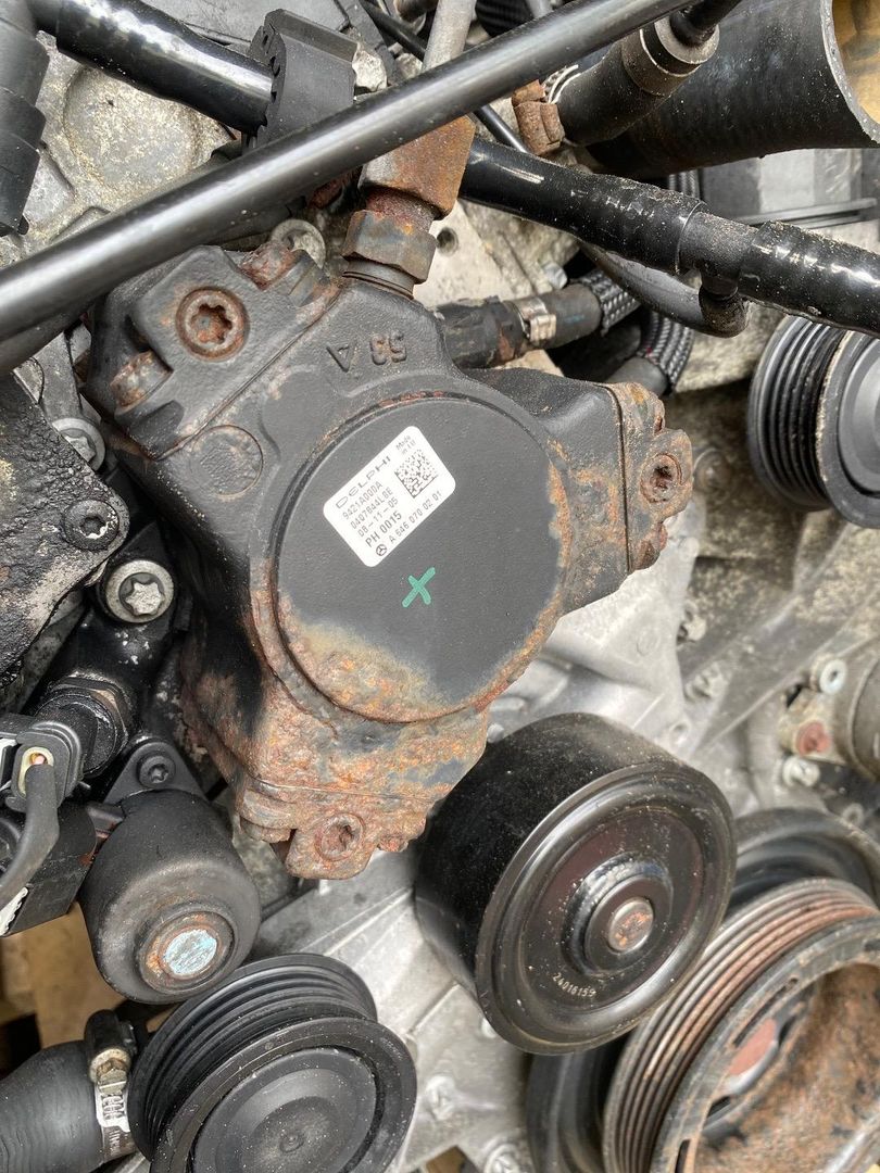 ТНВД Mercedes-Benz C-Класс W204/S204 2009, 2.2 л., дизель, АКПП, A6460700201
