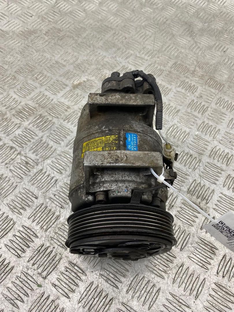 компрессор кондиционера Volvo XC70 1 поколение [рестайлинг] 2007, 2.4 л., D 5244 T, дизель, АКПП, 492B586857, 30742206
