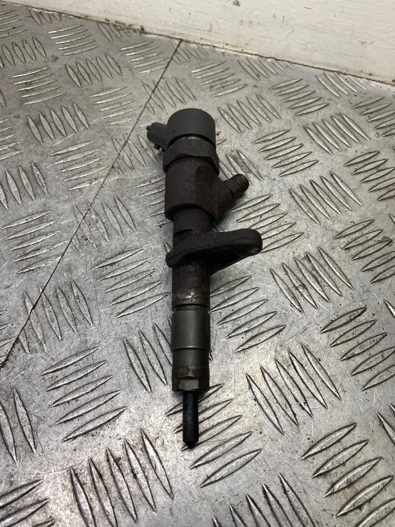 форсунка Nissan Primastar 1 поколение 2004, 1.9 л., F9Q 762, дизель, МКПП, 8200238528, 0445110146