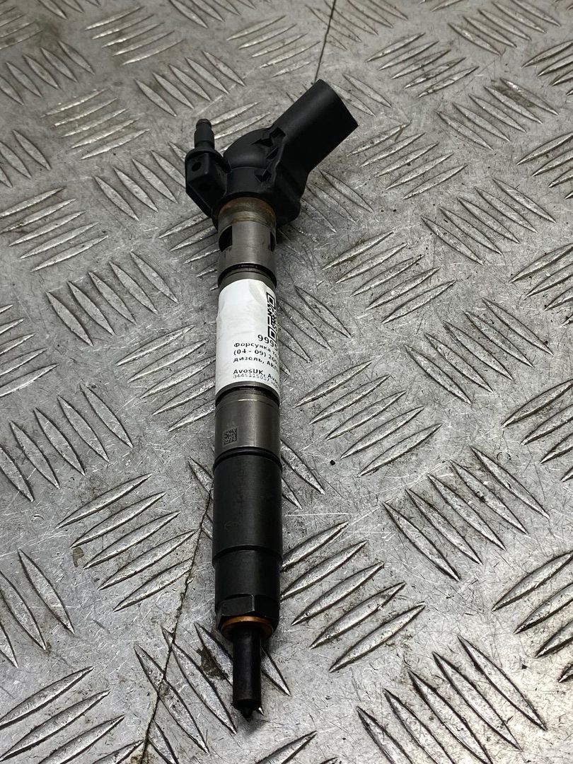 форсунка Audi A4 B7 2007, 3.0 л., BKN, дизель, АКПП, 059130277AB, 0445115037