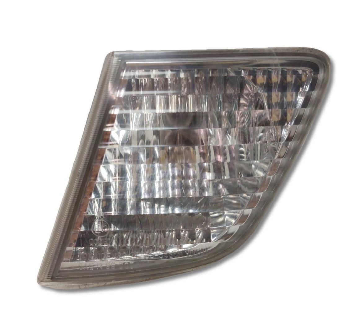 фонарь крышки багажника правый Suzuki Liana 1 поколение RC31S 2004, 1.6 л., M16A, бензин, АКПП, черный, универсал, полный привод, 36250-54G0R - фото №1