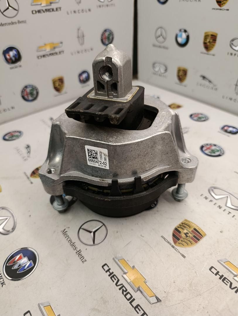подушка крепления двигателя BMW 4 серия G22/G23 2022, 3.0 л., бензин, c4f, 6860472 - фото №1
