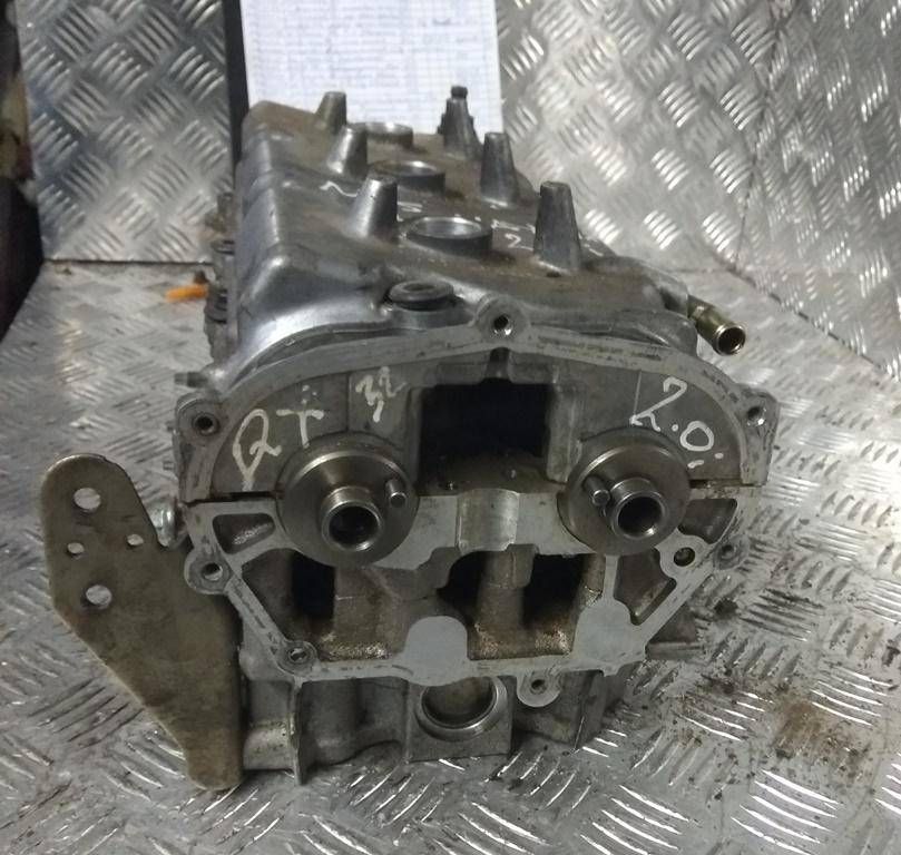 головка блока цилиндров Nissan Maxima A32 1998, 2.0 л., i, бензин, VQ-20 - фото №1