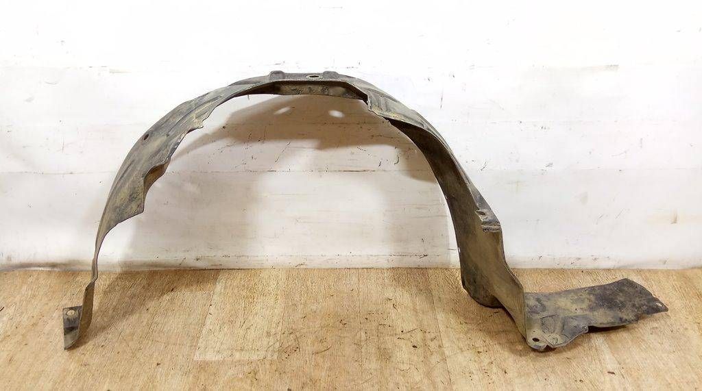 защита арок передняя левая (подкрылок) Mazda 626 GF 1997, 2.0 л., i, бензин, 5МКПП, серебристый, хетчбэк 5 дв., передний привод, GE4T-56-141E - фото №1