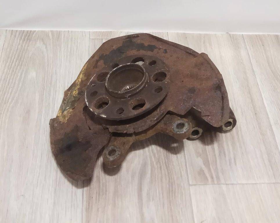 ступица передняя правая Mercedes-Benz Vaneo W414 2002, 1.6 л., i, бензин, A1683370345, A4143300320 - фото №1