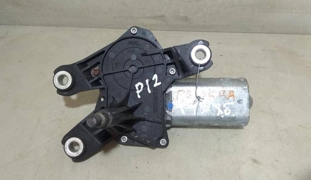 моторчик заднего стеклоочистителя (дворника) Nissan Primera P12 2003, 2.2 л., D, дизель, хетчбэк 5 дв., VALEO, 28710AU200-01 - фото №1