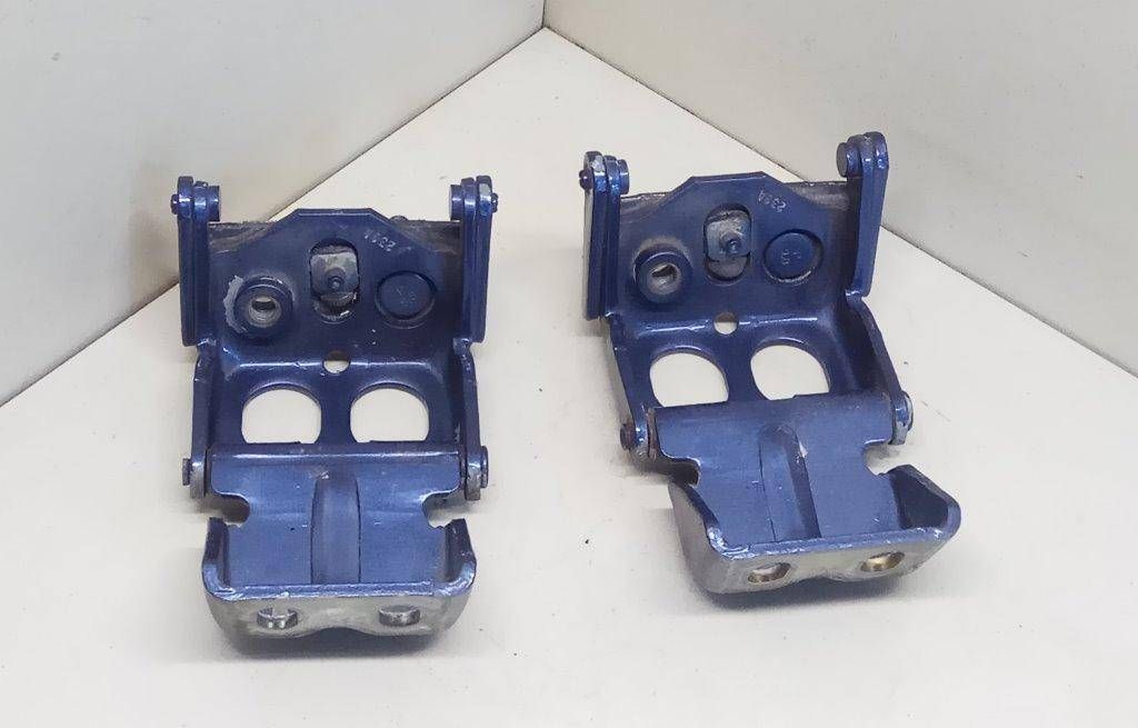 петля крышки багажника Fiat Seicento 1 поколение 2002, 1.1 л., i, 187 A1.000, бензин, МКПП, хетчбэк 3 дв., передний привод - фото №1