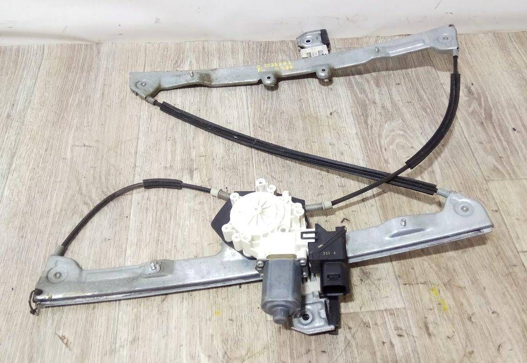 стеклоподъемник электрический передний левый Mitsubishi Colt 6 поколение (Z20/Z30) 2006, 1.5 л., OM 639.939, дизель, МКПП, черный, хетчбэк 5 дв., передний привод, MN105471 - фото №1