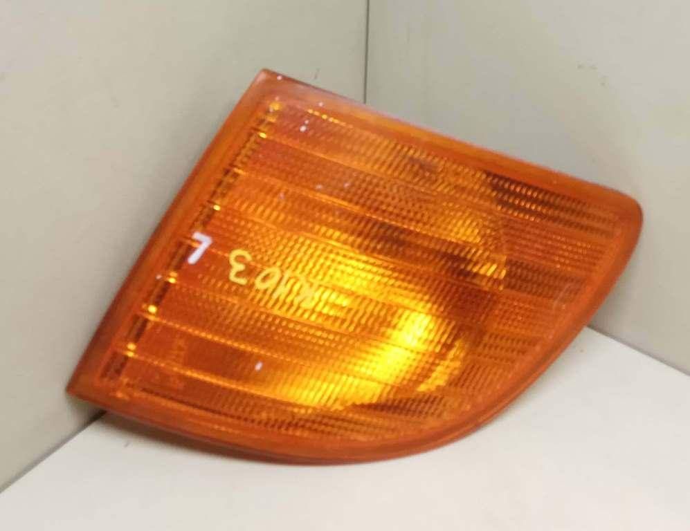 поворотник левый Mercedes-Benz Vito W638 2000, 2.2 л., дизель, 5МКПП, белый, микроавтобус, VALEO, 18-5510B - фото №1