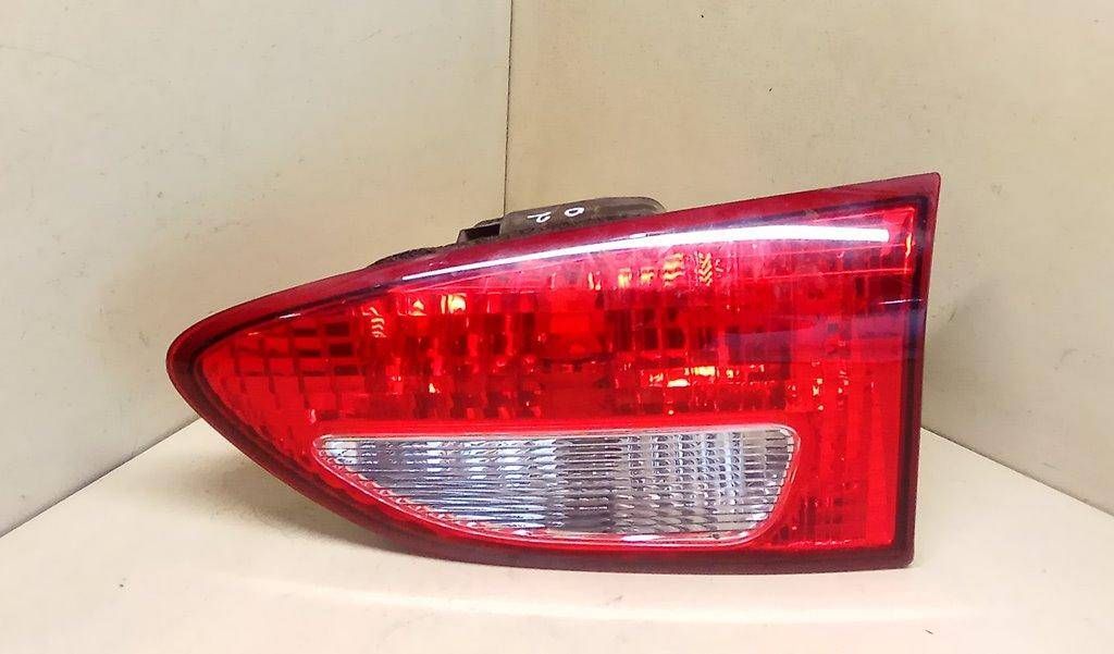 фонарь крышки багажника правый Subaru Tribeca 1 поколение 2006, 3.0 л., i, EZ30, бензин, АКПП, коричневый, внедорожник 5 дв., полный привод, 84912XA080, 84912XA480 - фото №1