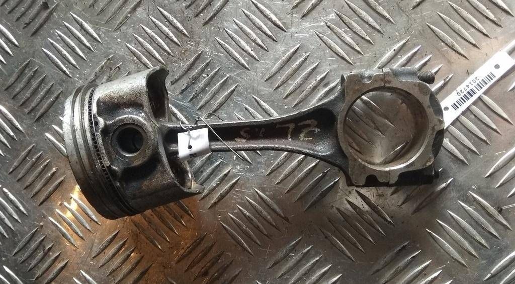 поршень Mazda 323F BJ 2000, 1.5 л., i, бензин, ZL - фото №1