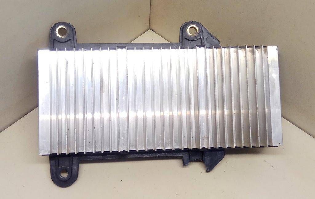 Блок управления BCM (Body Control Module) BMW 7 серия E65/E66/E67 E65 2003, 4.4 л., i, M62 B44 (448S1), бензин, АКПП, черный, седан, задний привод, 6935431, 8ES008270-05, 1355400451 - фото №1