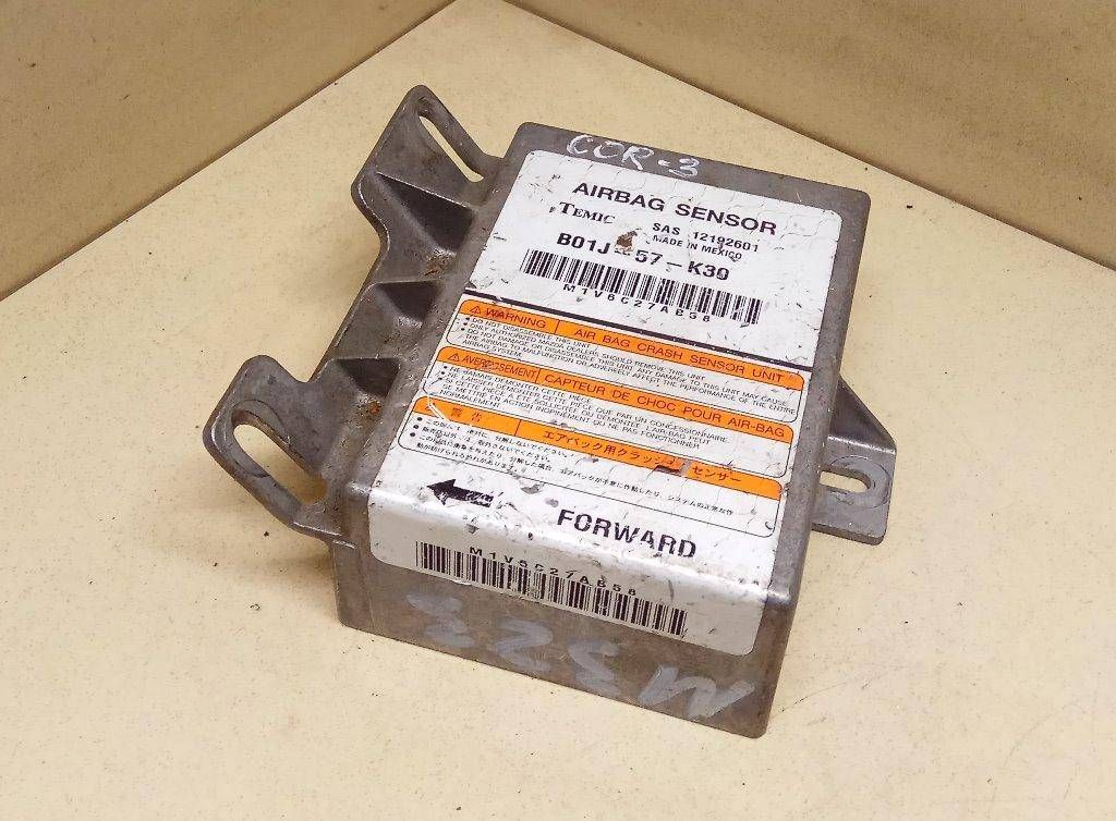 блок AirBag Mazda 323 5 поколение 1996, B01J-57-K30 - фото №1