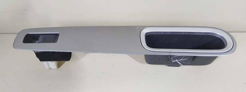 кнопка стеклоподъемника двери задней Subaru Tribeca 1 поколение 2005, 3.0 л., i, EZ30, бензин, АКПП, голубой, внедорожник 5 дв., полный привод, S08AR0 - фото №1