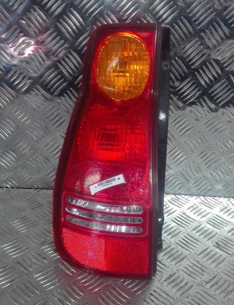 фонарь задний левый Hyundai Matrix 1 поколение 2004, хетчбэк 5 дв., 9240117010 - фото №1