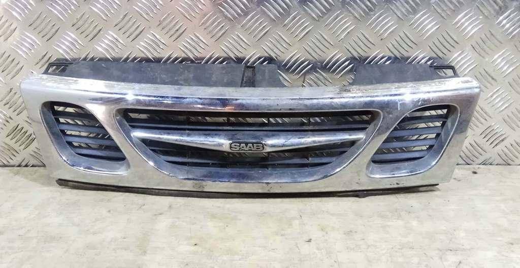 решетка радиатора Saab 9-3 1 поколение 2002, 2.2 л., дизель, МКПП, хетчбэк 5 дв., 4677894 - фото №1