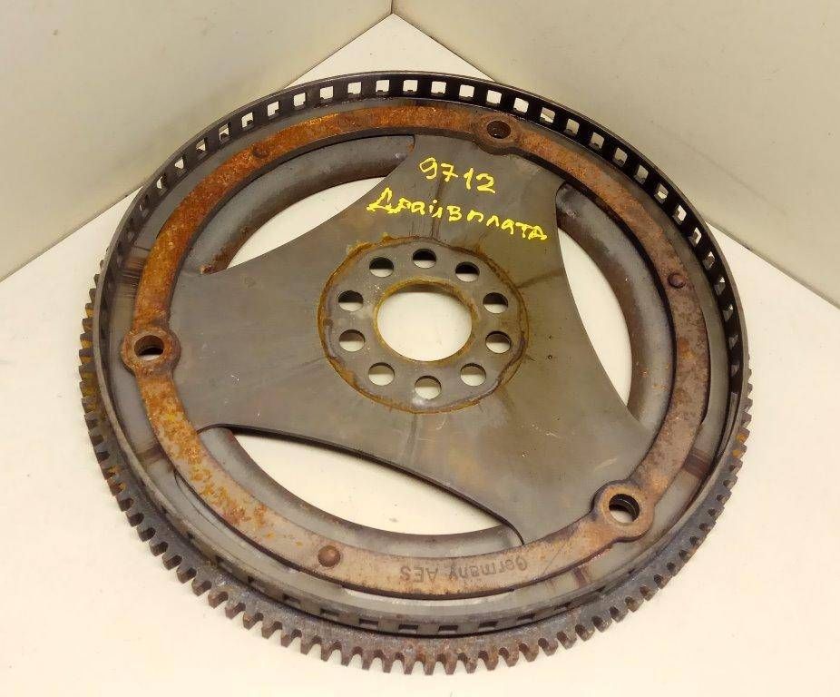 маховик Audi A6 4F/C6 2006, 3.2 л., i, BKH, бензин, АКПП, тёмно-синий, седан, передний привод, 06E105323B - фото №1