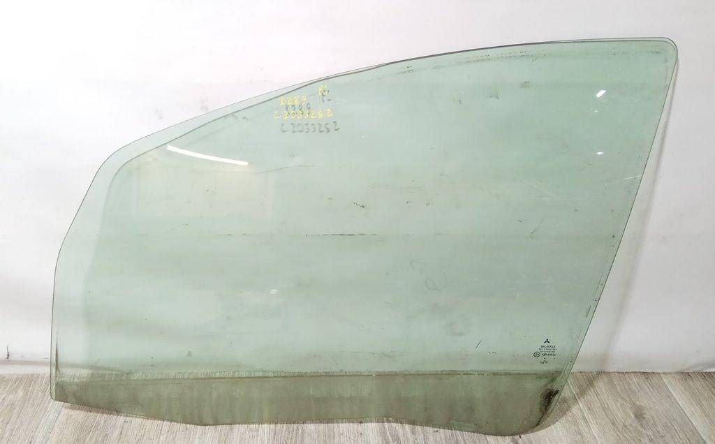 стекло двери передней левой Mitsubishi Colt 6 поколение (Z20/Z30) 2006, 1.5 л., OM 639.939, дизель, МКПП, черный, хетчбэк 5 дв., передний привод, 43R-00048, MR959285 - фото №1