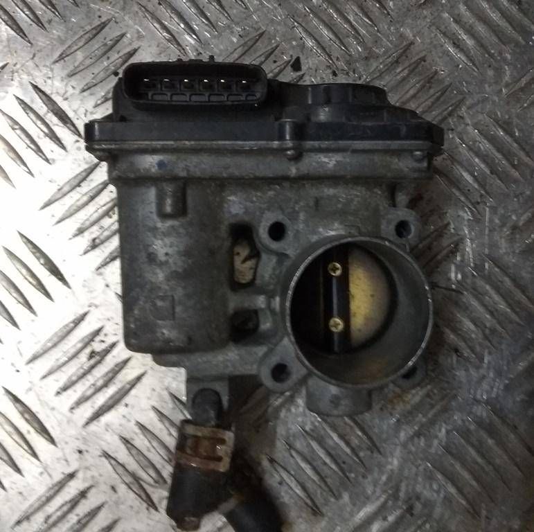 заслонка дроссельная Mitsubishi Colt 6 поколение (Z20/Z30) 2006, 1.1 л., i, бензин - фото №1