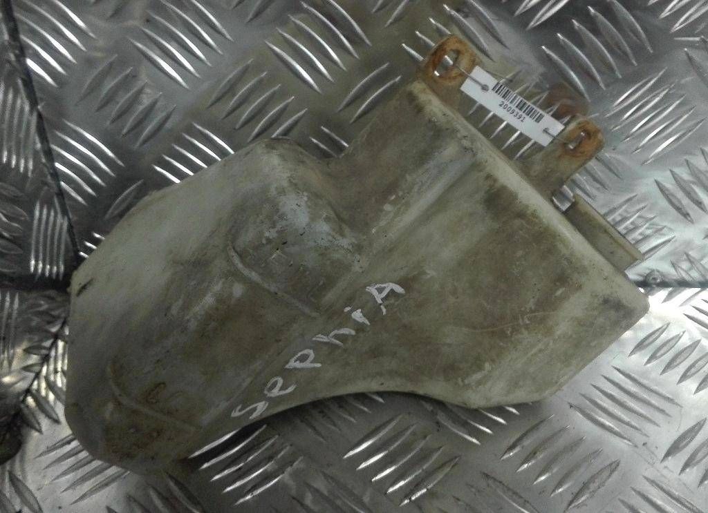 бачок расширительный Kia Sephia 1 поколение 1994, 1.5 л., i, B5, бензин, МКПП, передний привод, 0K20115350 - фото №1