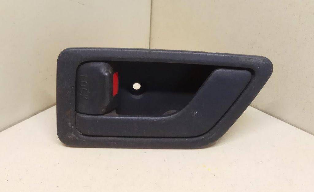 ручка внутренняя передняя левая Hyundai Getz 1 поколение 2003, 82611-TB010 - фото №1