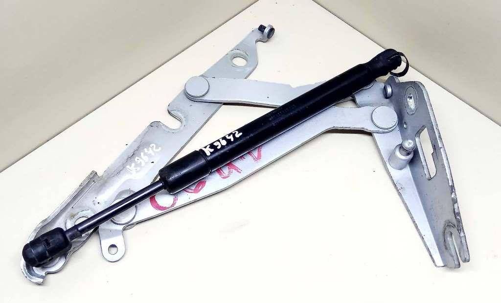 петля крышки багажника Audi A6 4F/C6 2005, 3.2 л., i, BKH, бензин, АКПП, серебристый, седан, передний привод, 4F5827302 - фото №1