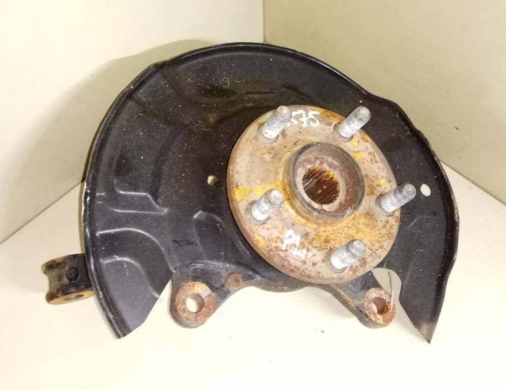 кулак поворотный левый Toyota Verso-S 1 поколение P120 NSP120 2011, 1.6 л., бензин, 6МКПП, минивэн, 4321252050 - фото №1
