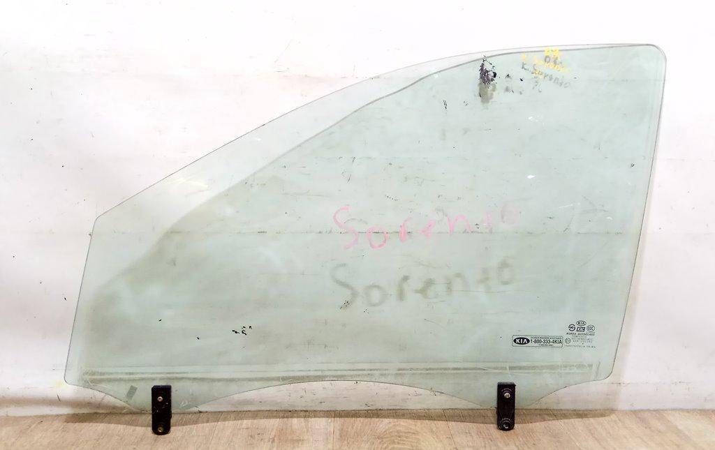 стекло двери передней левой Kia Sorento 1 поколение 2004, 2.5 л., CRDi, D4CB, дизель, МКПП, серебристый, внедорожник 5 дв., полный подключаемый привод, 43R-000382, 824113E010 - фото №1