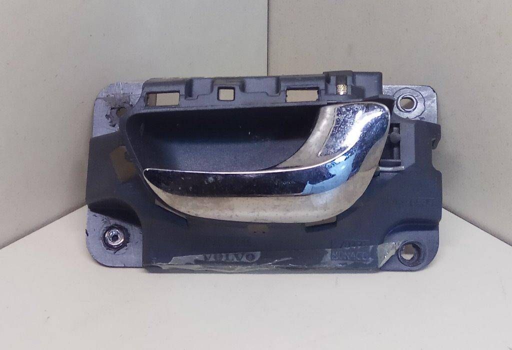 ручка внутренняя задняя правая Volvo S80 1 поколение 2000, 2.5 л., D 5252 T, дизель, МКПП, синий, седан, передний привод, 9170046 - фото №1