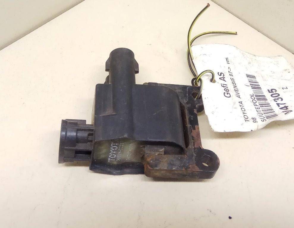 катушка зажигания Toyota Avensis 1 поколение (T220) 1998, 90919-02217 - фото №1