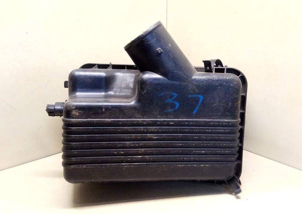 корпус воздушного фильтра Toyota Corolla 7 поколение (E100) 1995, 17701-15260, 114040-0630 - фото №1