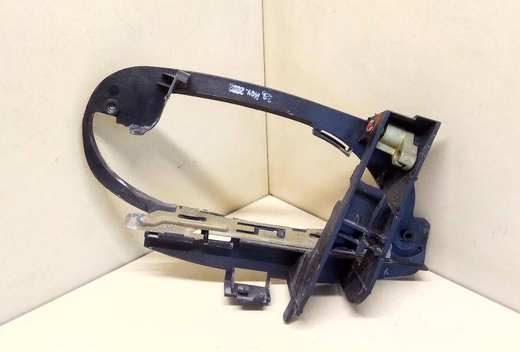 ручка наружная задняя левая BMW 7 серия E65/E66/E67 E65 2003, 4.4 л., i, M62 B44 (448S1), бензин, АКПП, черный, седан, задний привод, 51217191571 - фото №1