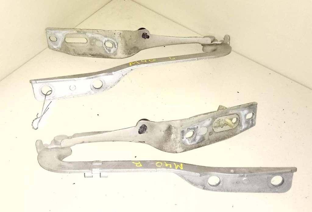 петля капота правая Peugeot 307 1 поколение 2005, 1.6 л., HDi, 9HZ (DV6TED4), дизель, 5МКПП, серебристый, универсал, передний привод, 7912A8 - фото №1